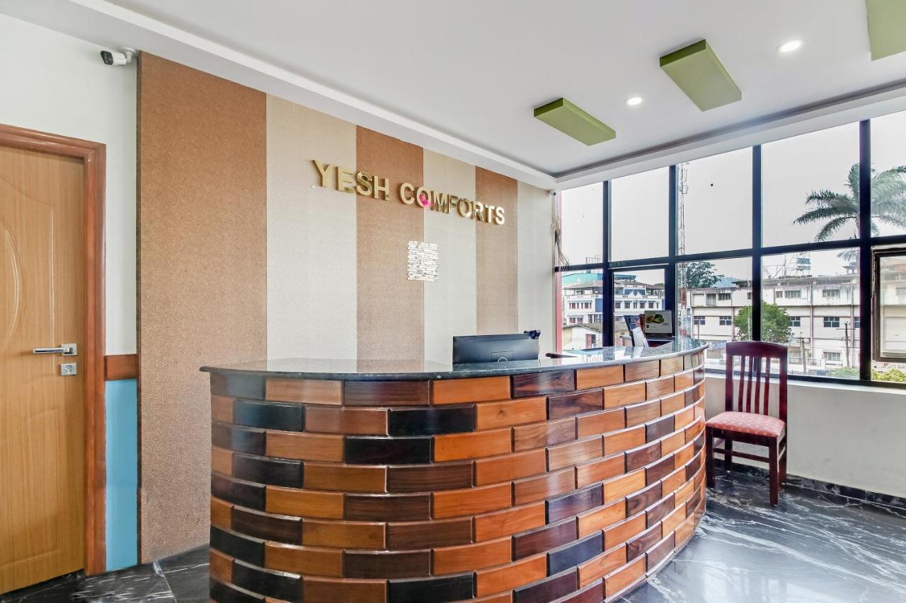 Oyo 28303 Yesh Comforts Hotel Madikeri Bagian luar foto