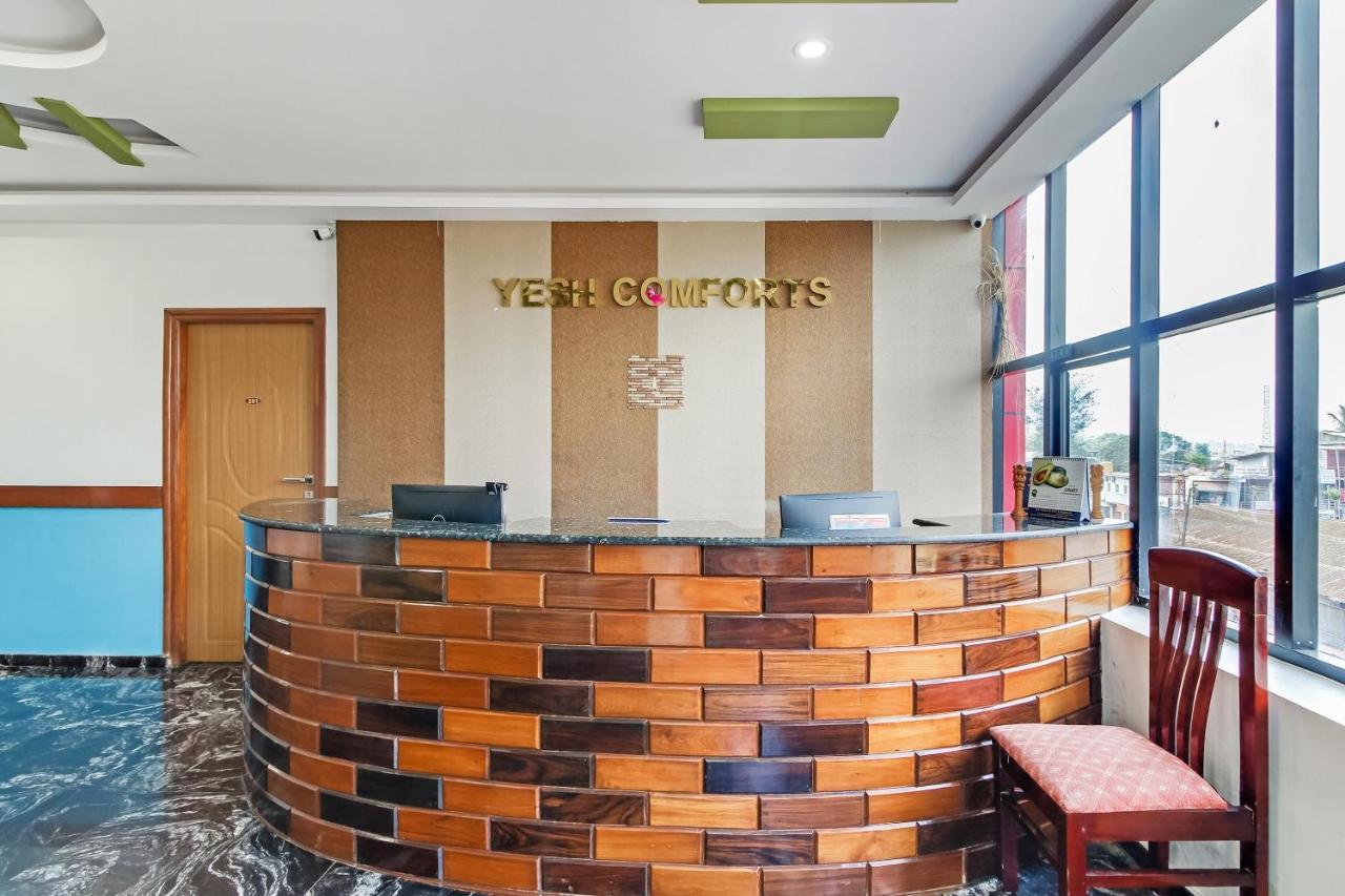 Oyo 28303 Yesh Comforts Hotel Madikeri Bagian luar foto